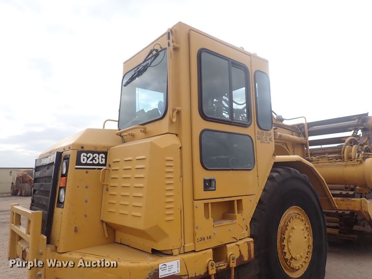 image for item DQ4923 2001 Caterpillar 623G  elevating scraper