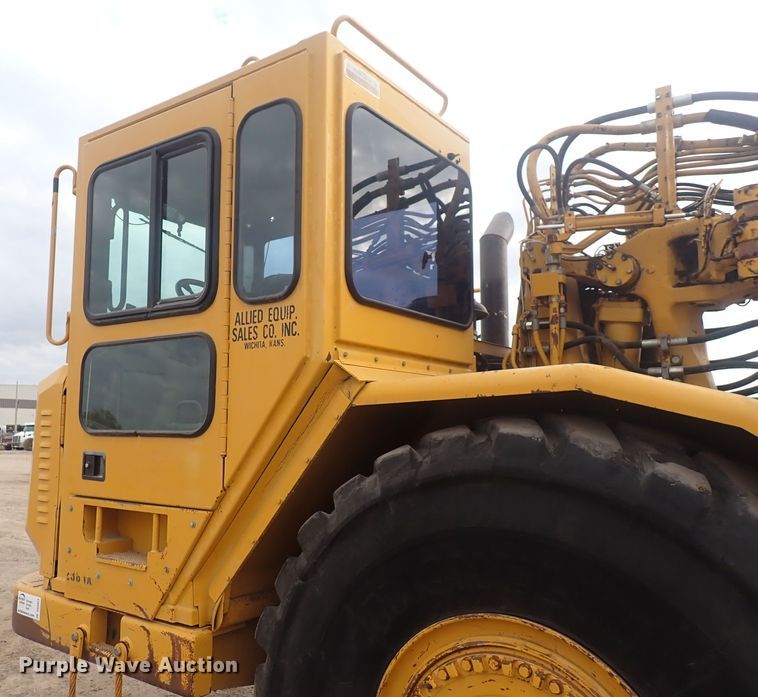 image for item DQ4923 2001 Caterpillar 623G  elevating scraper