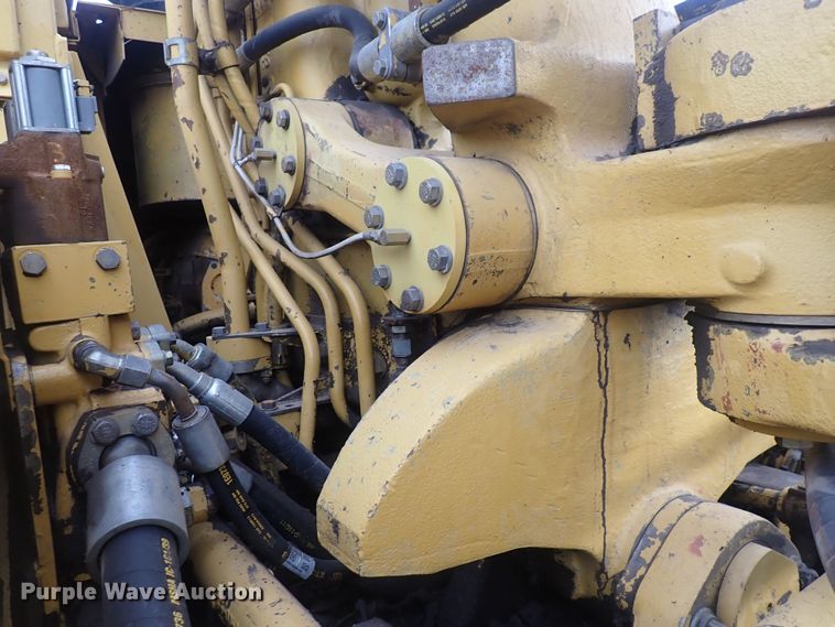 image for item DQ4923 2001 Caterpillar 623G  elevating scraper