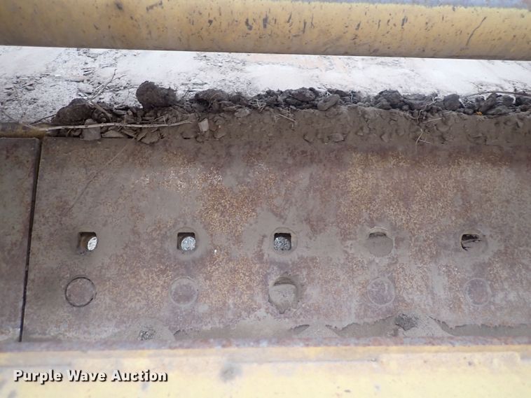 image for item DQ4923 2001 Caterpillar 623G  elevating scraper