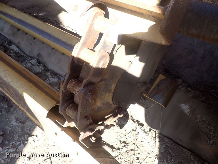 image for item DQ4923 2001 Caterpillar 623G  elevating scraper