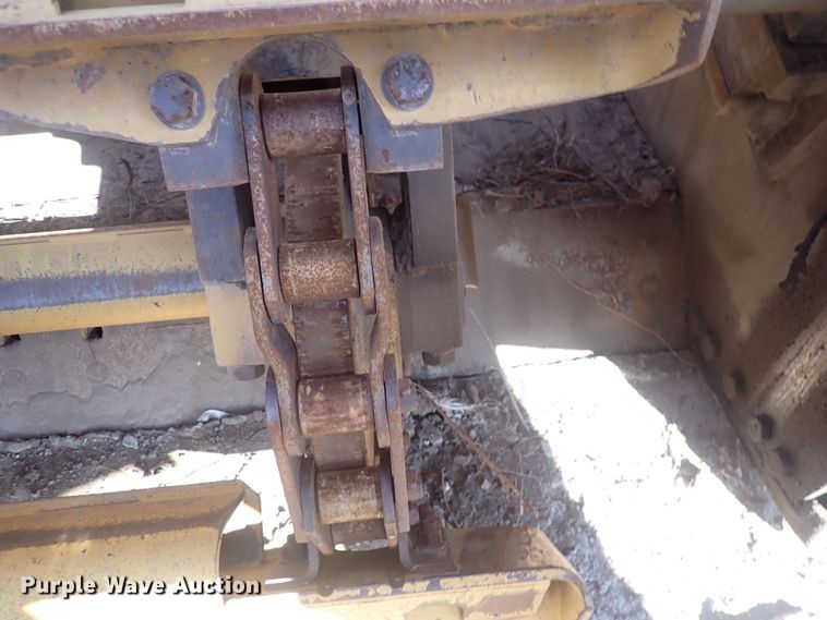 image for item DQ4923 2001 Caterpillar 623G  elevating scraper