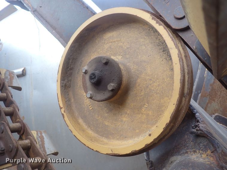 image for item DQ4923 2001 Caterpillar 623G  elevating scraper