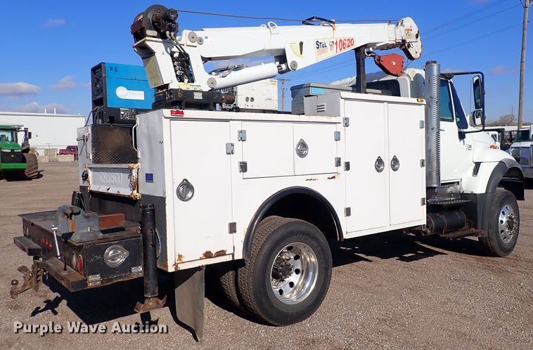 image for item DQ4938 2007 International 7300  utility / service truck