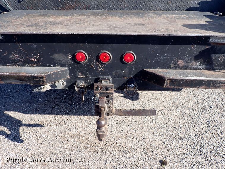 image for item DQ4938 2007 International 7300  utility / service truck