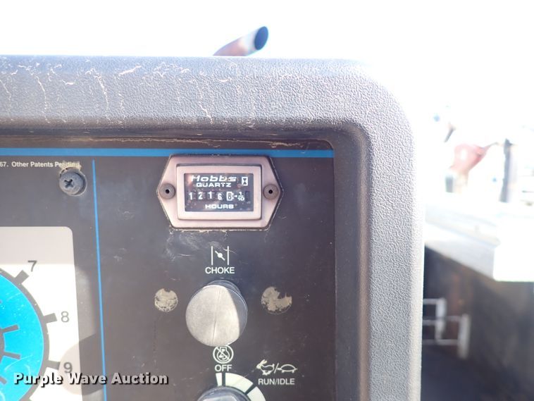 image for item DQ4938 2007 International 7300  utility / service truck