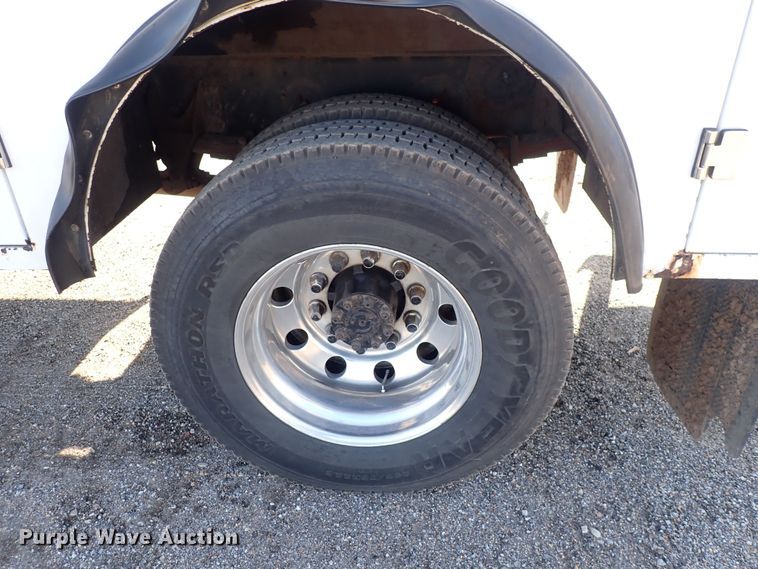 image for item DQ4938 2007 International 7300  utility / service truck