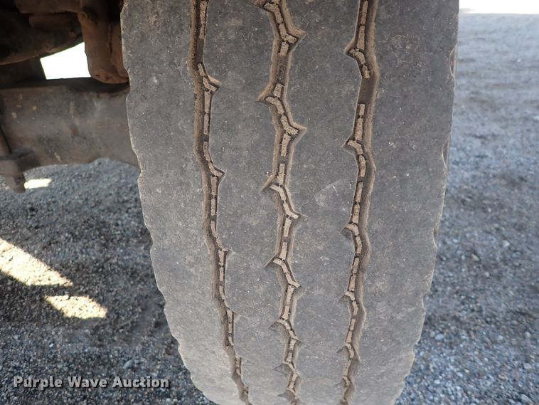 image for item DQ4938 2007 International 7300  utility / service truck