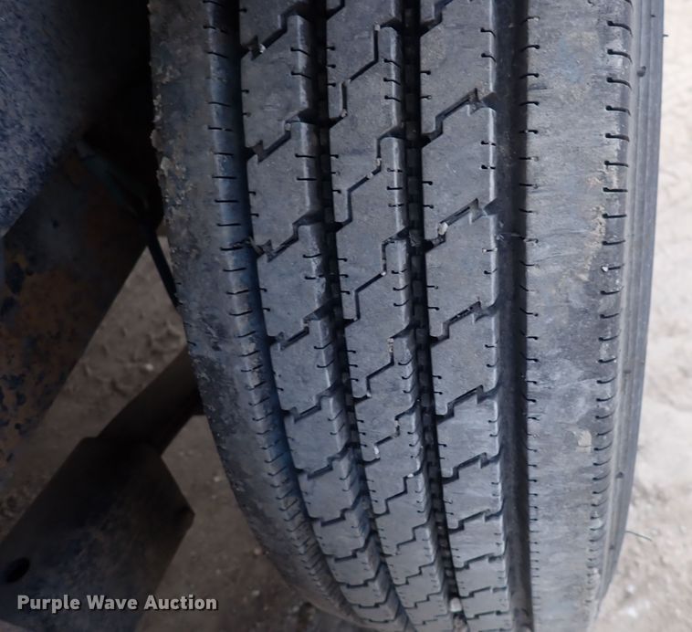 image for item DQ4941 1998 Kiefer  equipment trailer