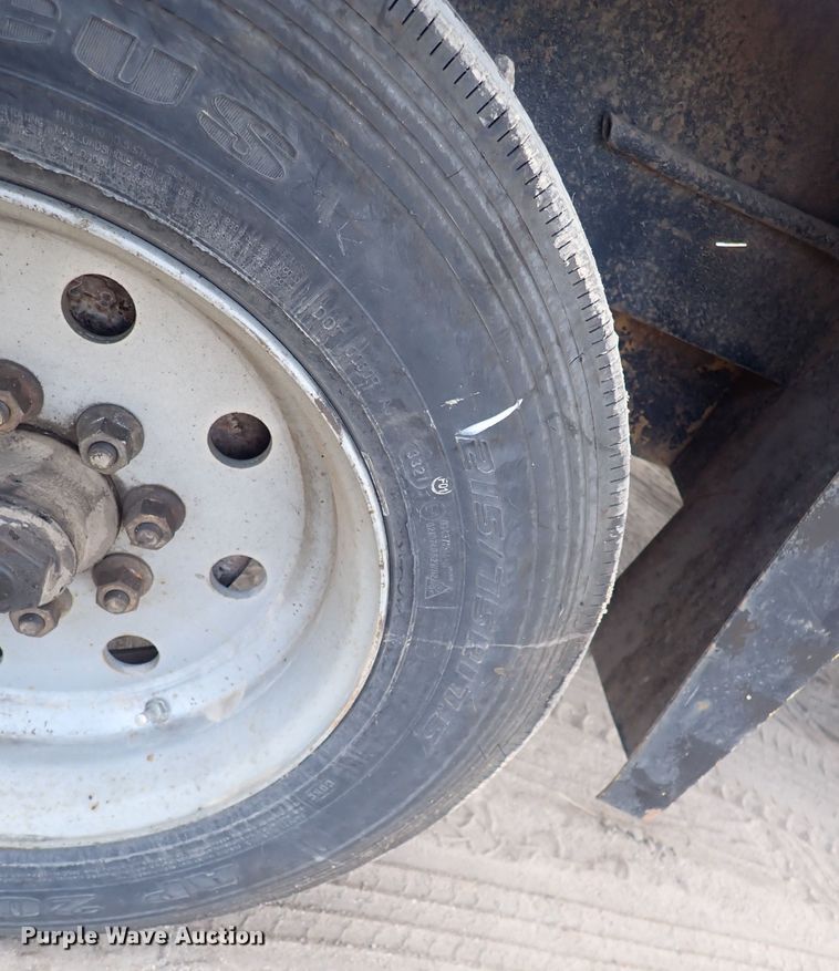 image for item DQ4941 1998 Kiefer  equipment trailer