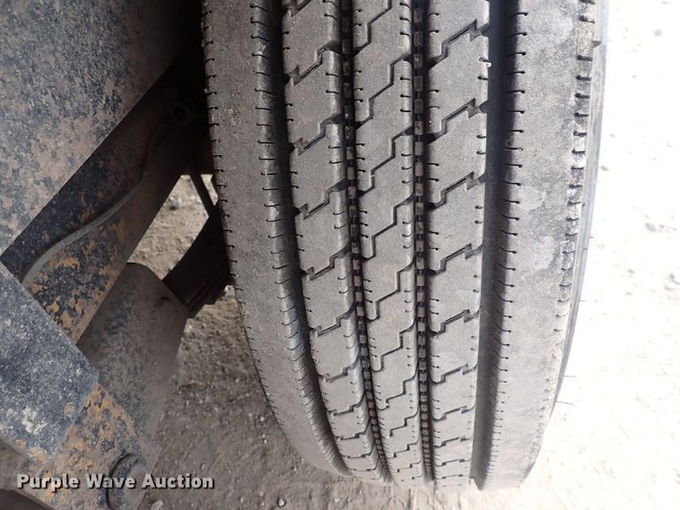 image for item DQ4941 1998 Kiefer  equipment trailer