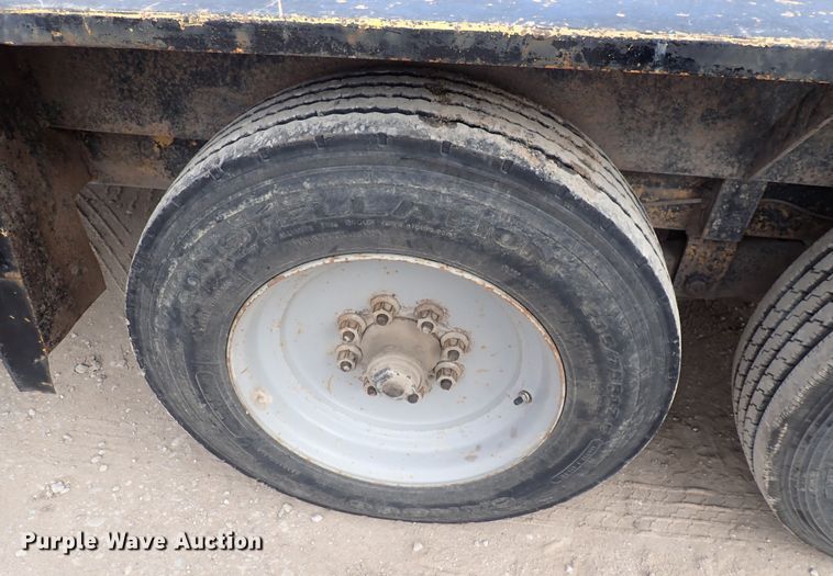 image for item DQ4941 1998 Kiefer  equipment trailer