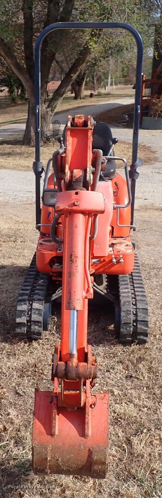 image for item DQ4950 2002 Kubota K008  mini excavator