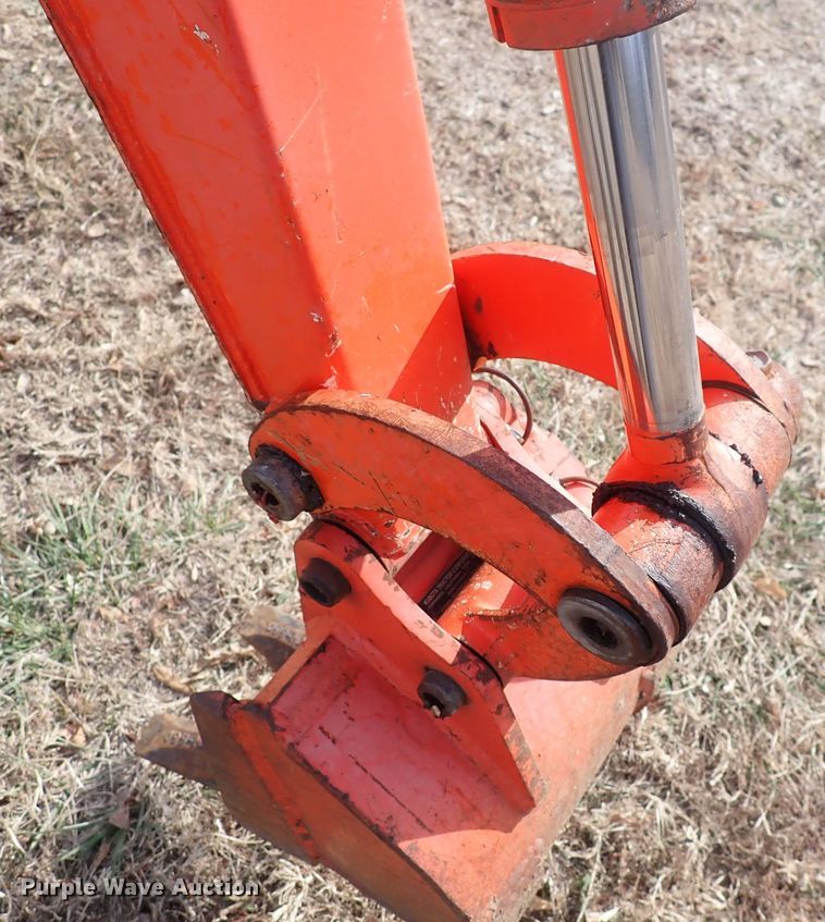 image for item DQ4950 2002 Kubota K008  mini excavator