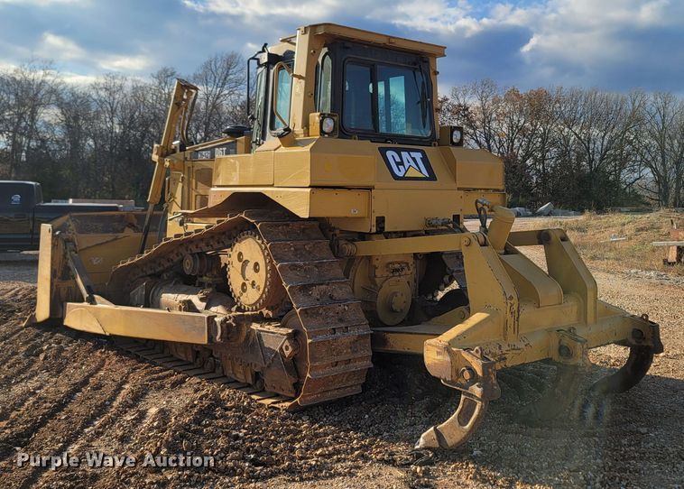 image for item DR3353 2008 Caterpillar D6T XL  dozer