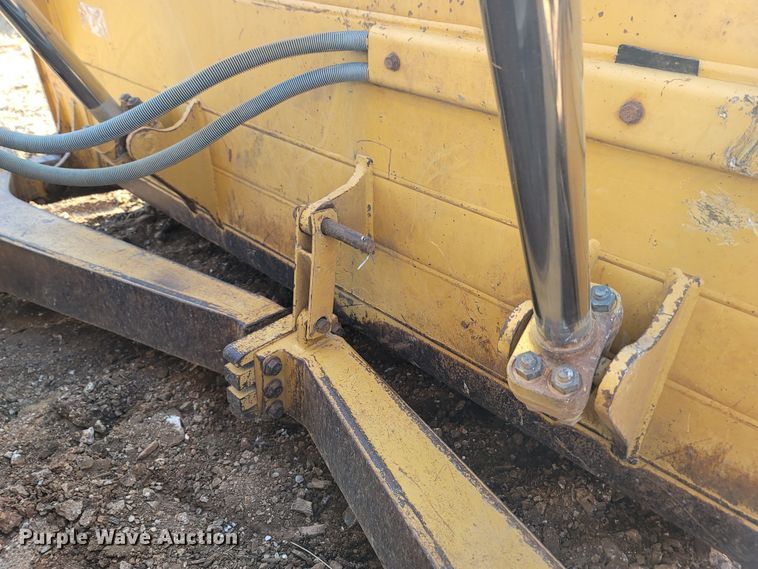 image for item DR3353 2008 Caterpillar D6T XL  dozer