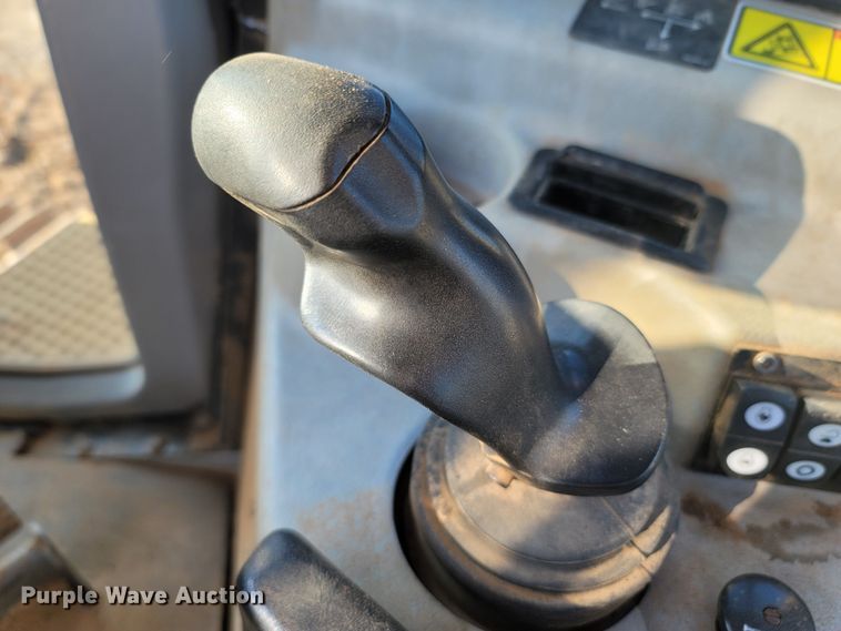 image for item DR3353 2008 Caterpillar D6T XL  dozer