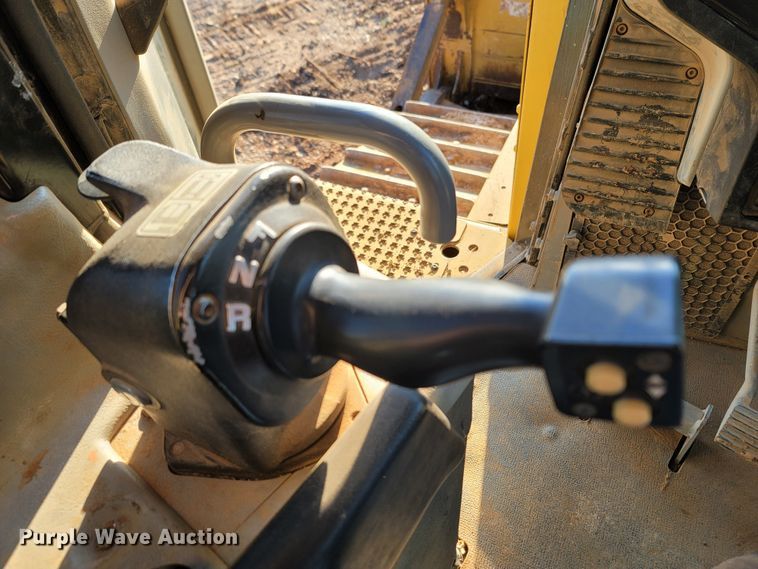 image for item DR3353 2008 Caterpillar D6T XL  dozer