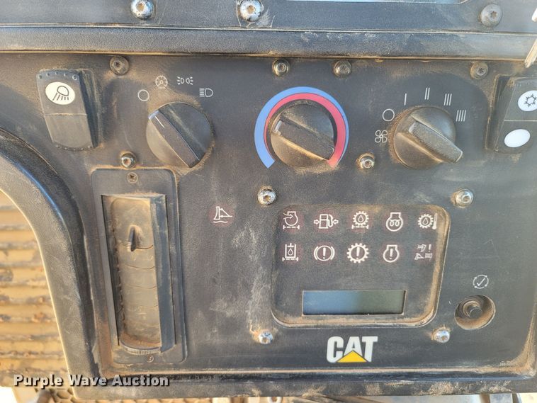 image for item DR3353 2008 Caterpillar D6T XL  dozer