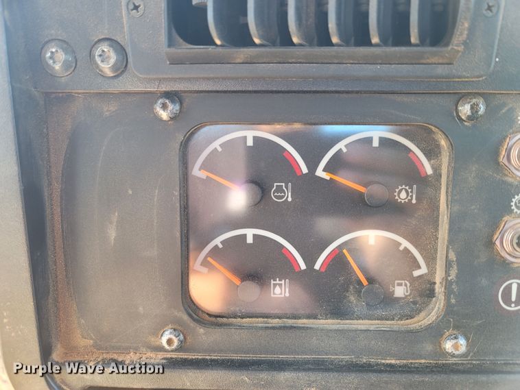 image for item DR3353 2008 Caterpillar D6T XL  dozer