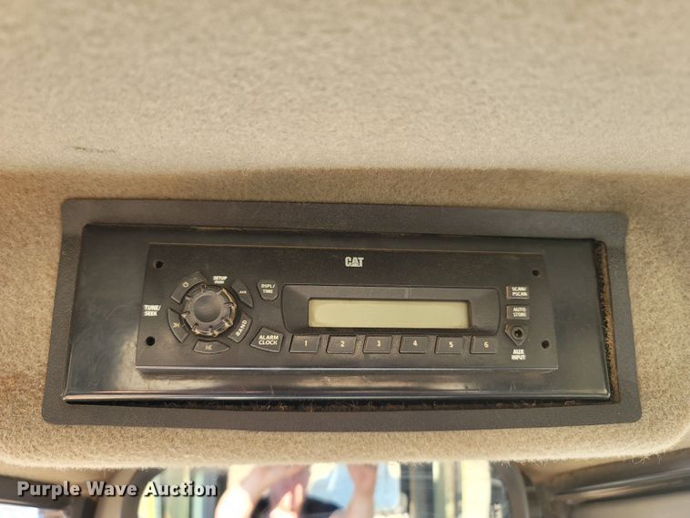 image for item DR3353 2008 Caterpillar D6T XL  dozer