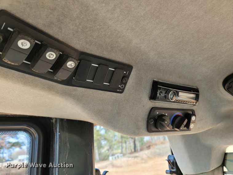 image for item DR3354 2007 Caterpillar 953D  track loader