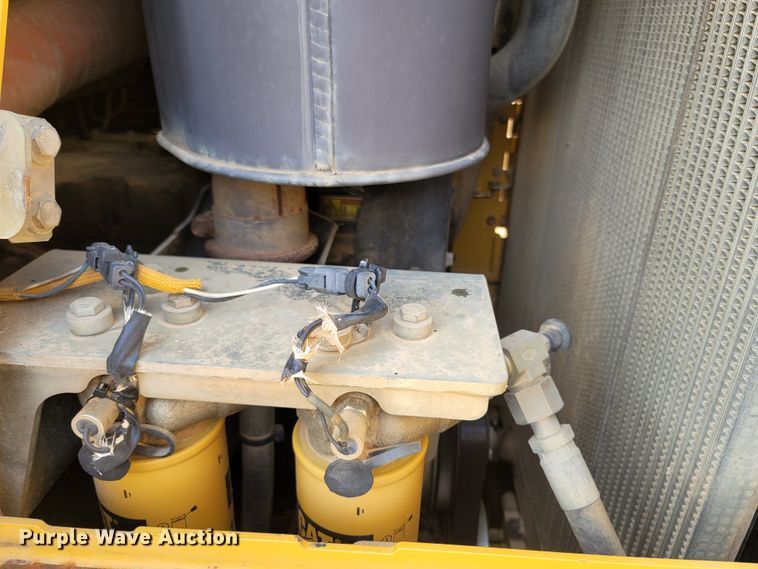 image for item DR3354 2007 Caterpillar 953D  track loader