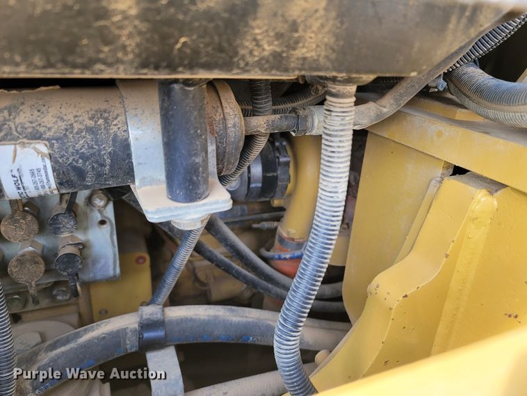 image for item DR3354 2007 Caterpillar 953D  track loader