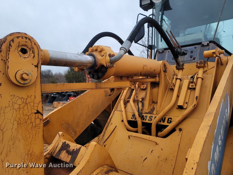 image for item DR3355 Samsung SL120-2  wheel loader