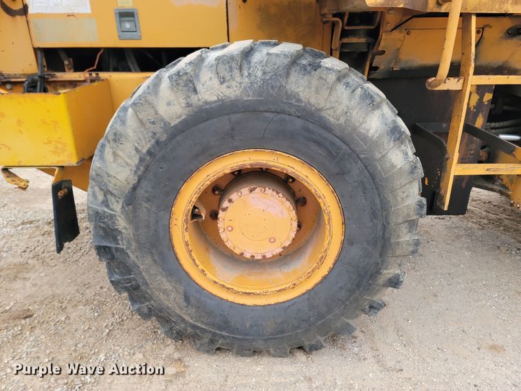 image for item DR3355 Samsung SL120-2  wheel loader