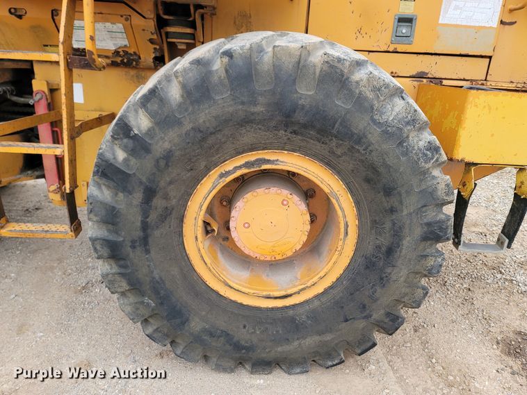 image for item DR3355 Samsung SL120-2  wheel loader