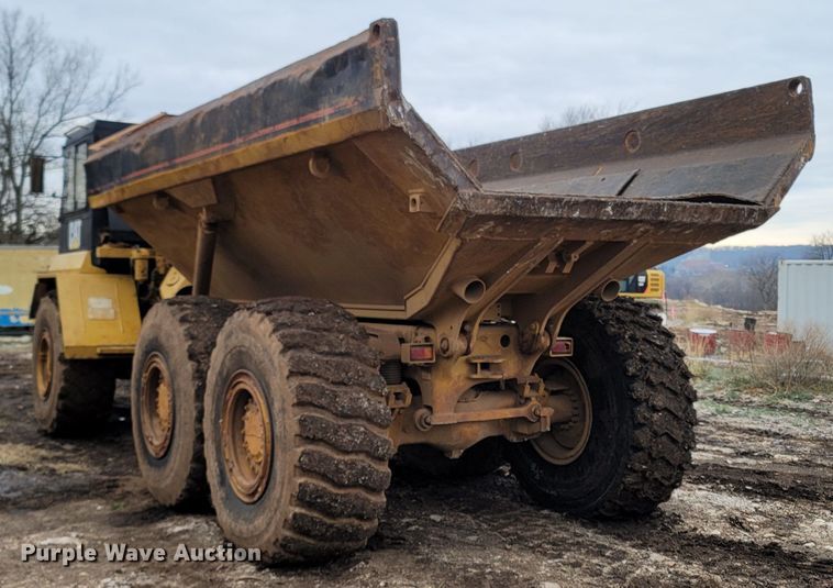 image for item DR3357 1997 Caterpillar D300E  haul truck