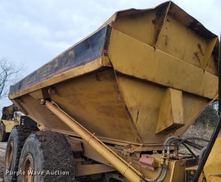 image for item DR3357 1997 Caterpillar D300E  haul truck