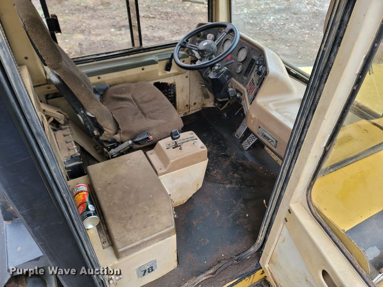 image for item DR3357 1997 Caterpillar D300E  haul truck