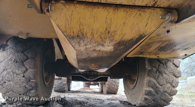 image for item DR3357 1997 Caterpillar D300E  haul truck