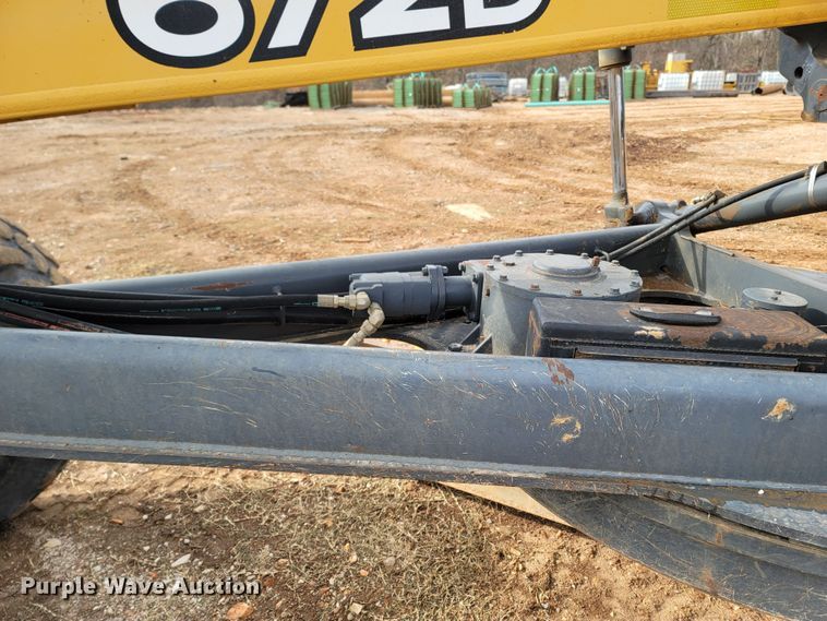 image for item DR3364 2005 John Deere 672D  motor grader