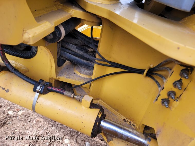 image for item DR3364 2005 John Deere 672D  motor grader