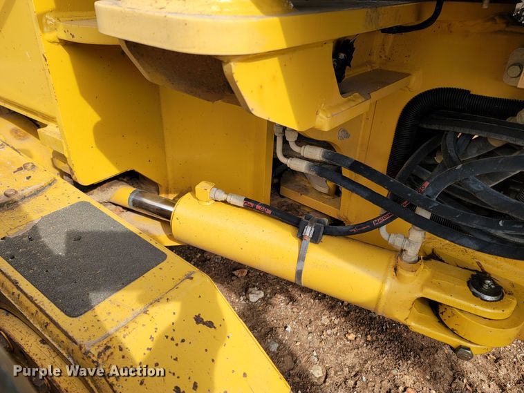 image for item DR3364 2005 John Deere 672D  motor grader