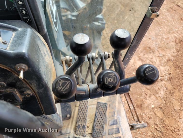 image for item DR3364 2005 John Deere 672D  motor grader