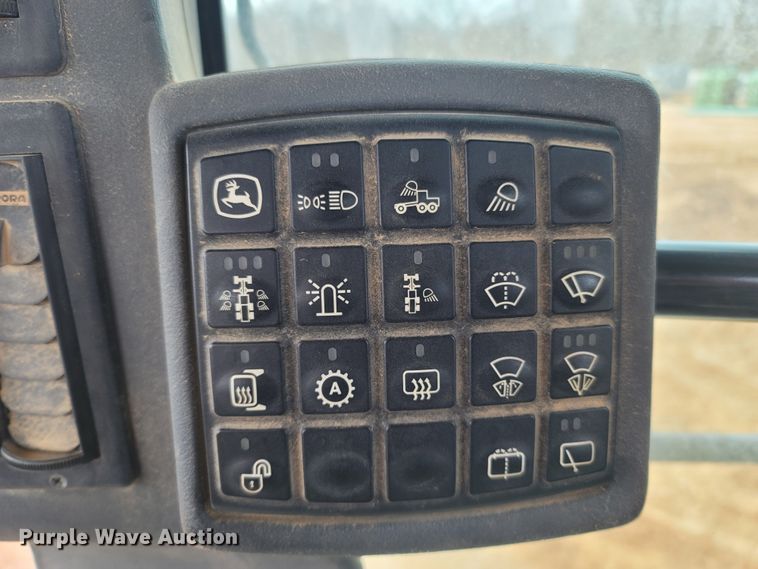 image for item DR3364 2005 John Deere 672D  motor grader