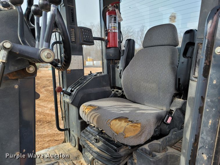 image for item DR3364 2005 John Deere 672D  motor grader