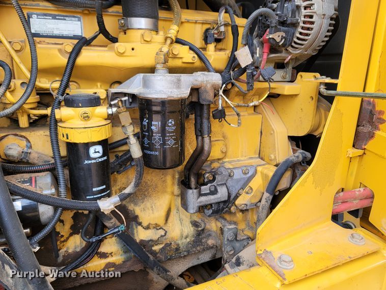 image for item DR3364 2005 John Deere 672D  motor grader