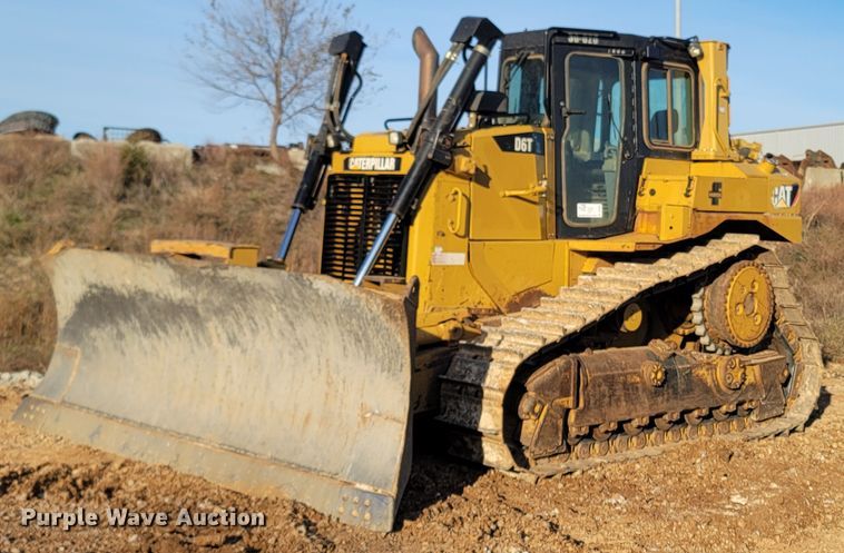 image for item DR3365 2011 Caterpillar D6T XL  dozer