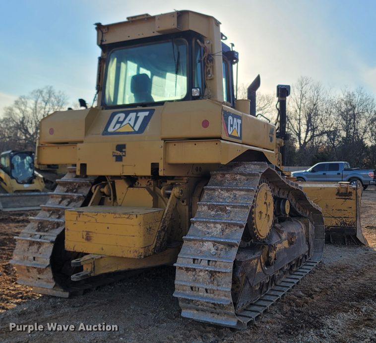 image for item DR3365 2011 Caterpillar D6T XL  dozer