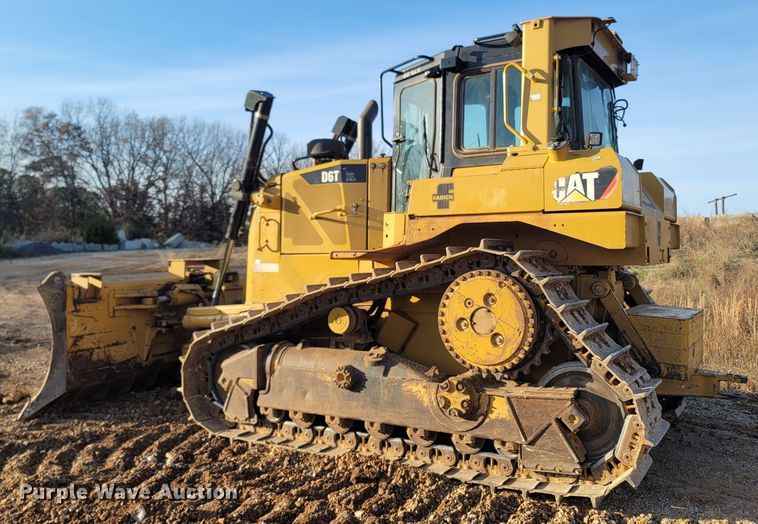 image for item DR3365 2011 Caterpillar D6T XL  dozer