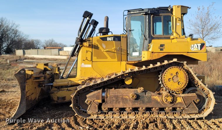 image for item DR3365 2011 Caterpillar D6T XL  dozer