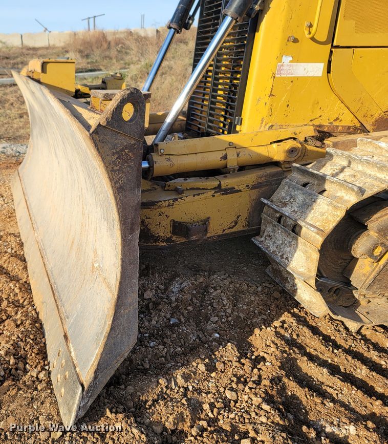 image for item DR3365 2011 Caterpillar D6T XL  dozer