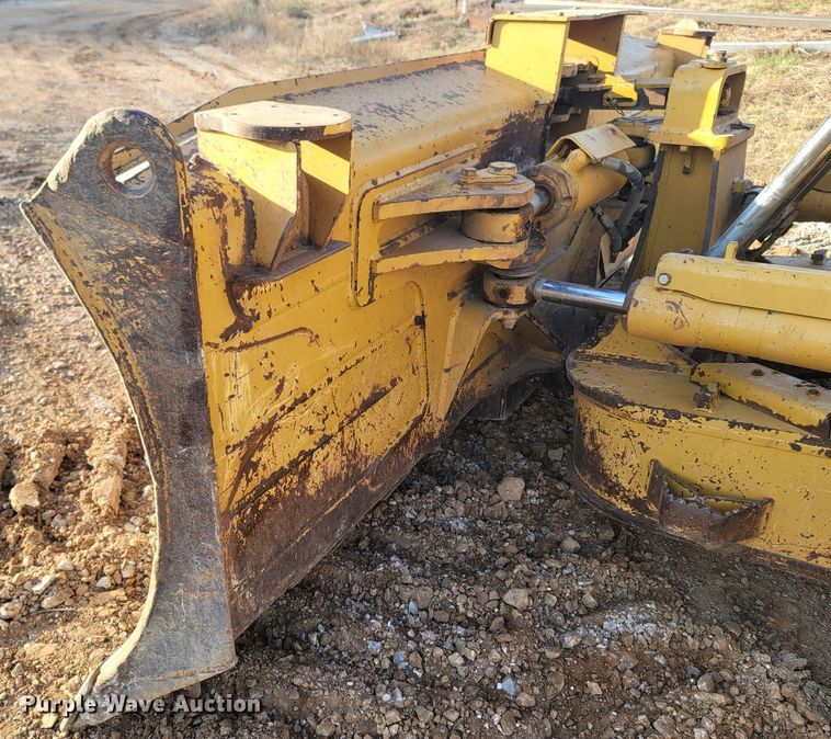 image for item DR3365 2011 Caterpillar D6T XL  dozer