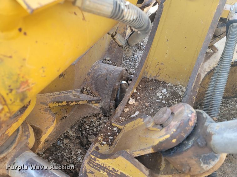 image for item DR3365 2011 Caterpillar D6T XL  dozer