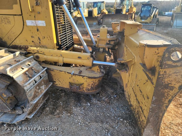 image for item DR3365 2011 Caterpillar D6T XL  dozer